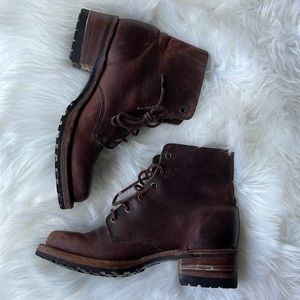 FRYE size 6.5